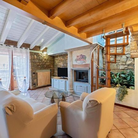 Casa Vacanze Baccolo Polpenazze del Garda Bagian luar foto