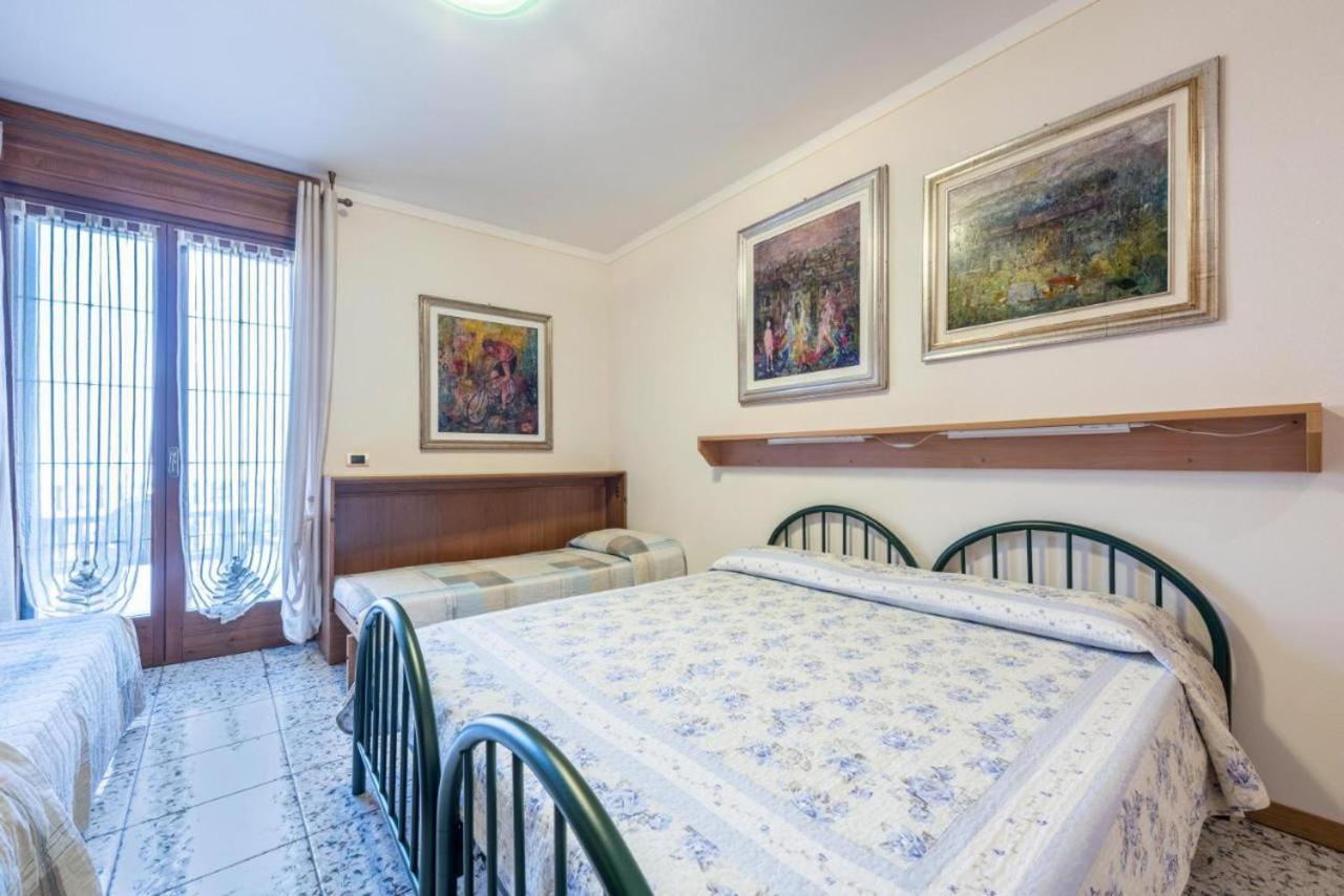 Casa Vacanze Baccolo Polpenazze del Garda Bagian luar foto