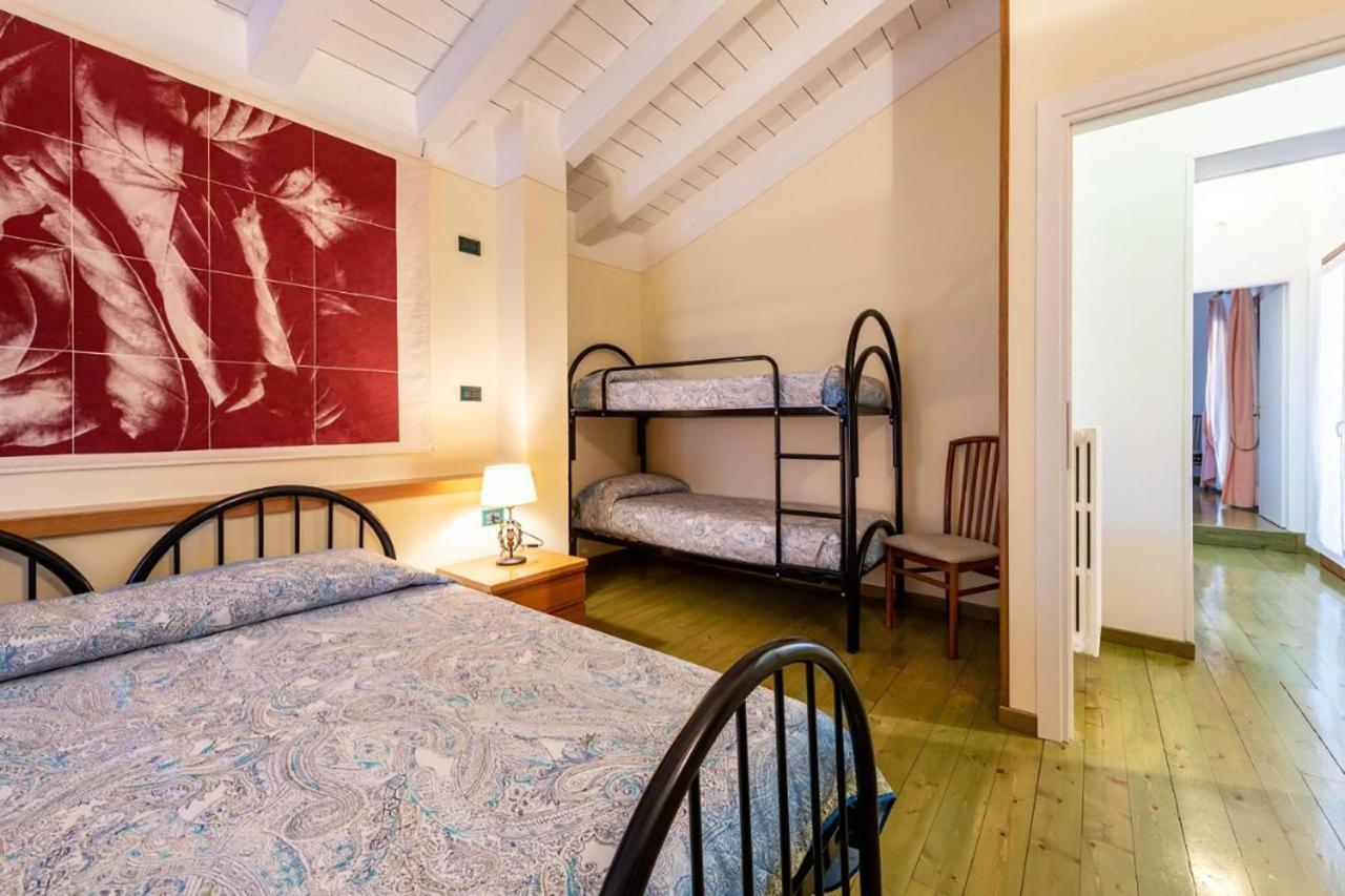 Casa Vacanze Baccolo Polpenazze del Garda Bagian luar foto