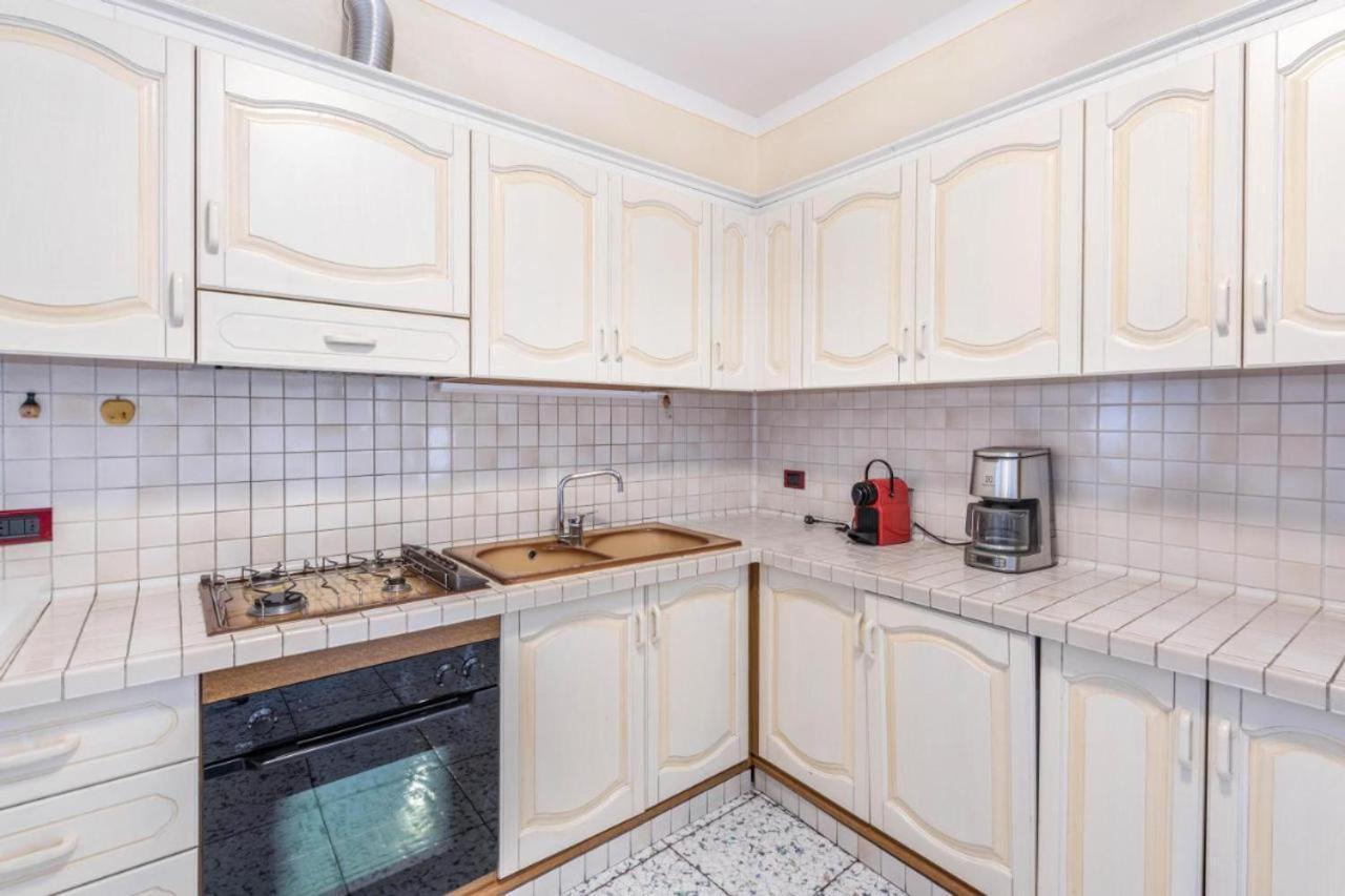 Casa Vacanze Baccolo Polpenazze del Garda Bagian luar foto